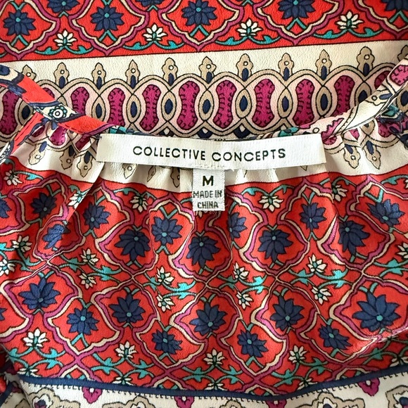 Collective Concepts Women’s Red and Blue Patterned Button Down Halter Top Size M - Picture 7 of 8